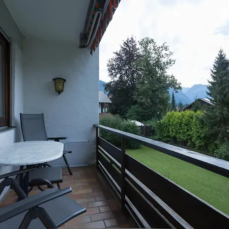 Plaschnick Apartment *